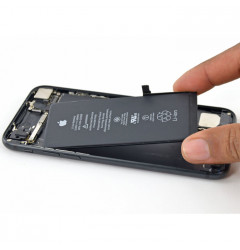 Замена аккумулятора iPhone 7