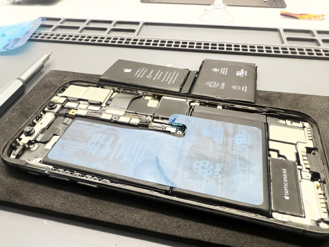 Замена аккумуляторной батареи на iPhone X