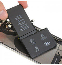 Замена аккумулятора на iPhone XS